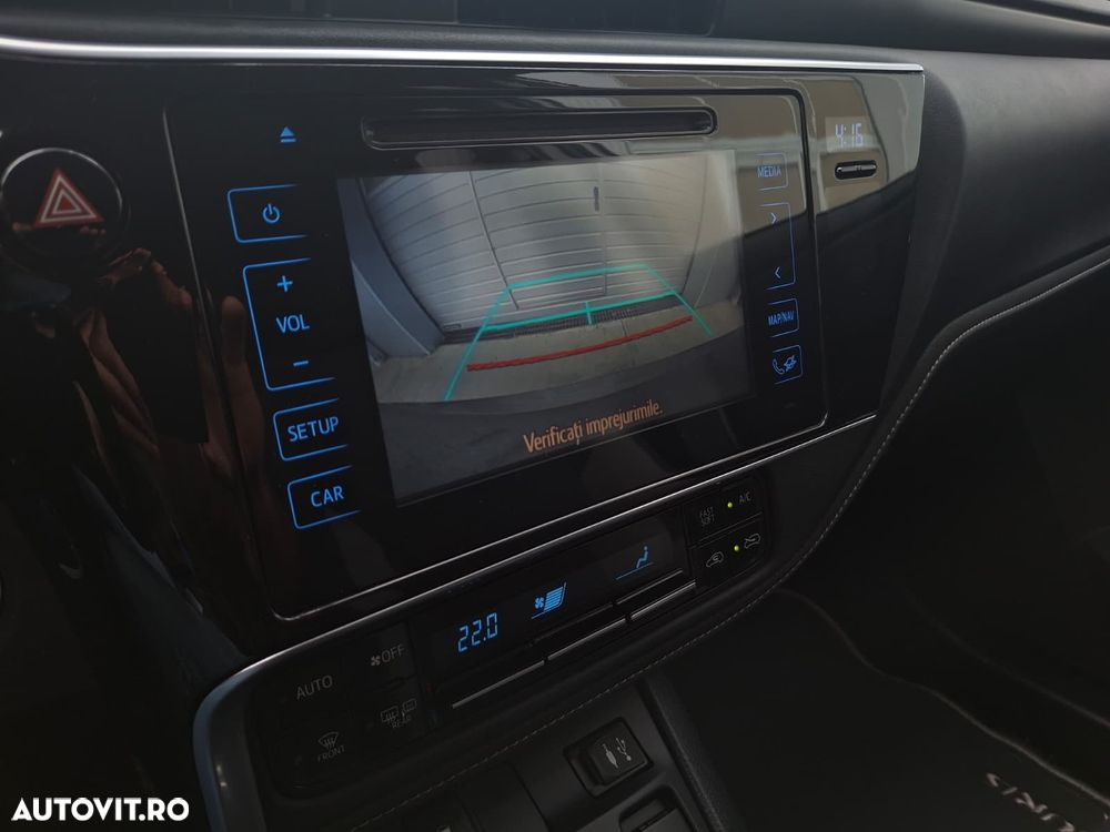 Toyota Auris - 18