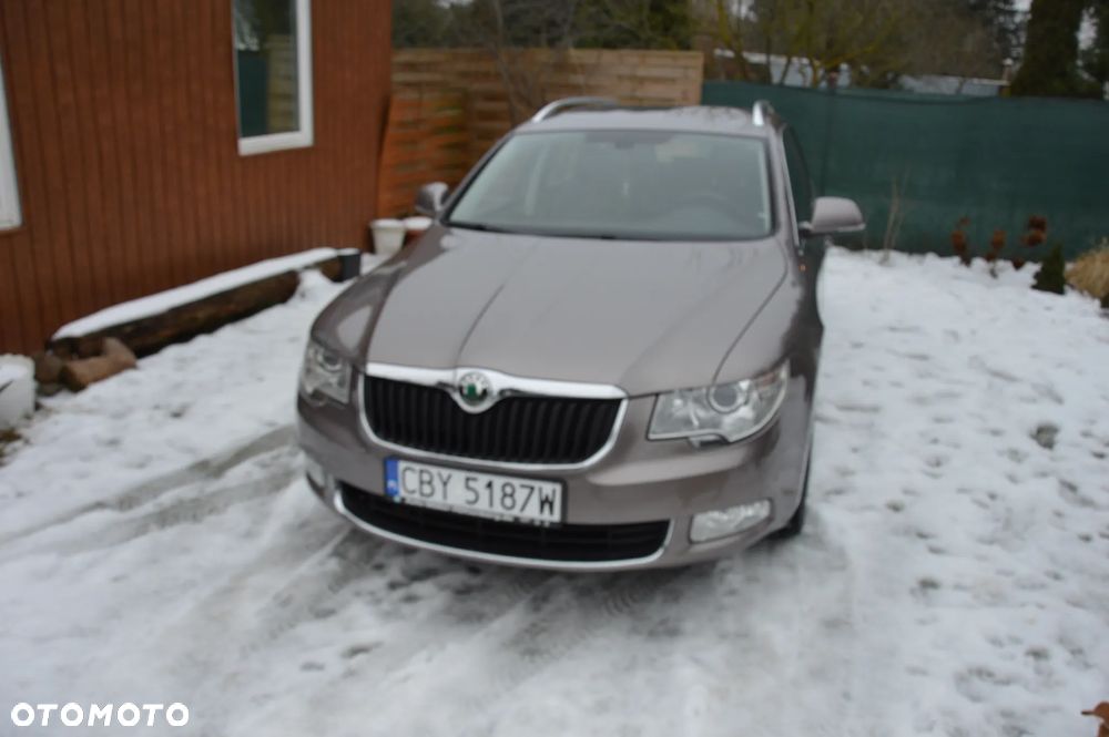 Skoda Superb 1.8 TSI Exclusive - 1