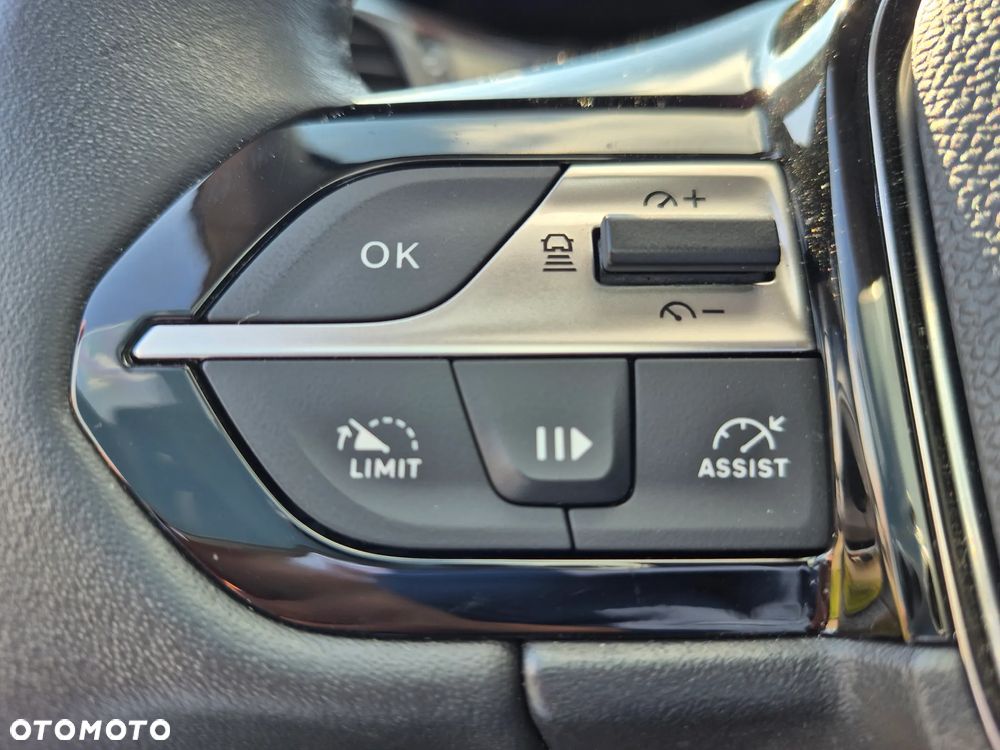 Peugeot 408 1.2 PureTech Allure S&S EAT8 - 15