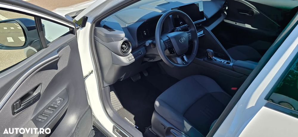 Toyota C-HR 1.8 Hybrid Team Deutschland - 5