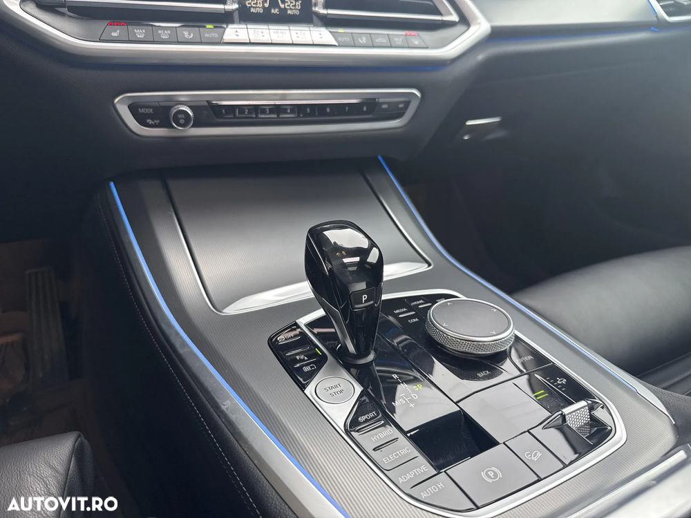 BMW X5 xDrive45e - 24