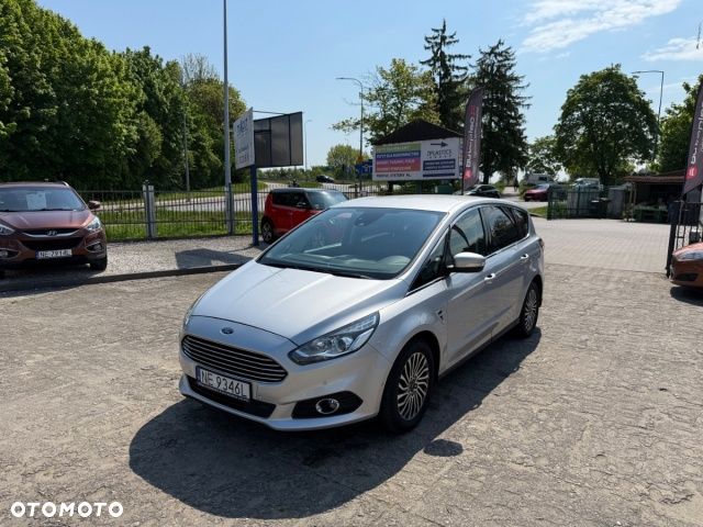 Ford S-Max - 9