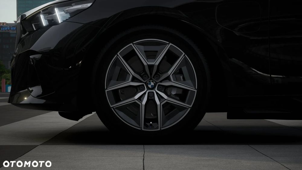 BMW Seria 5 530e xDrive PHEV - 8