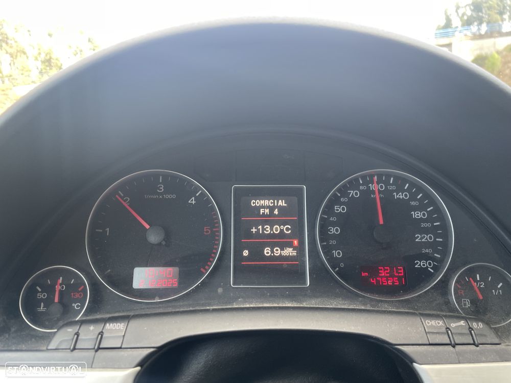 Audi A4 Avant 1.9 TDi S-line - 5