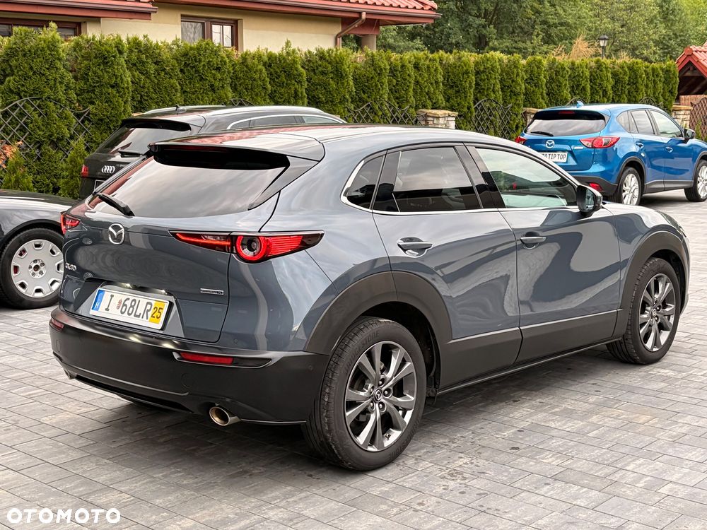 Mazda CX-30 2.0 mHEV Hikari 2WD - 18