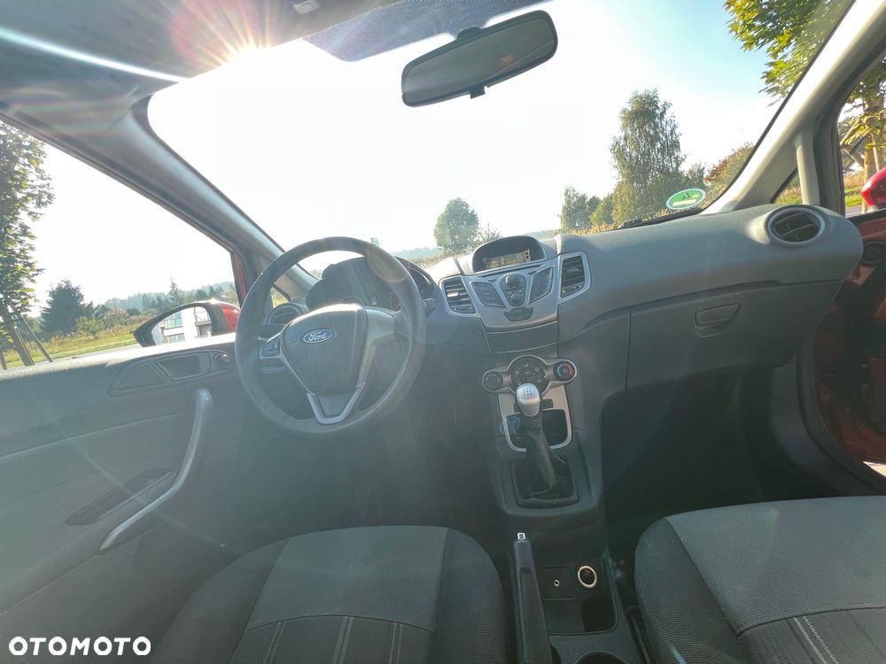 Ford Fiesta - 6