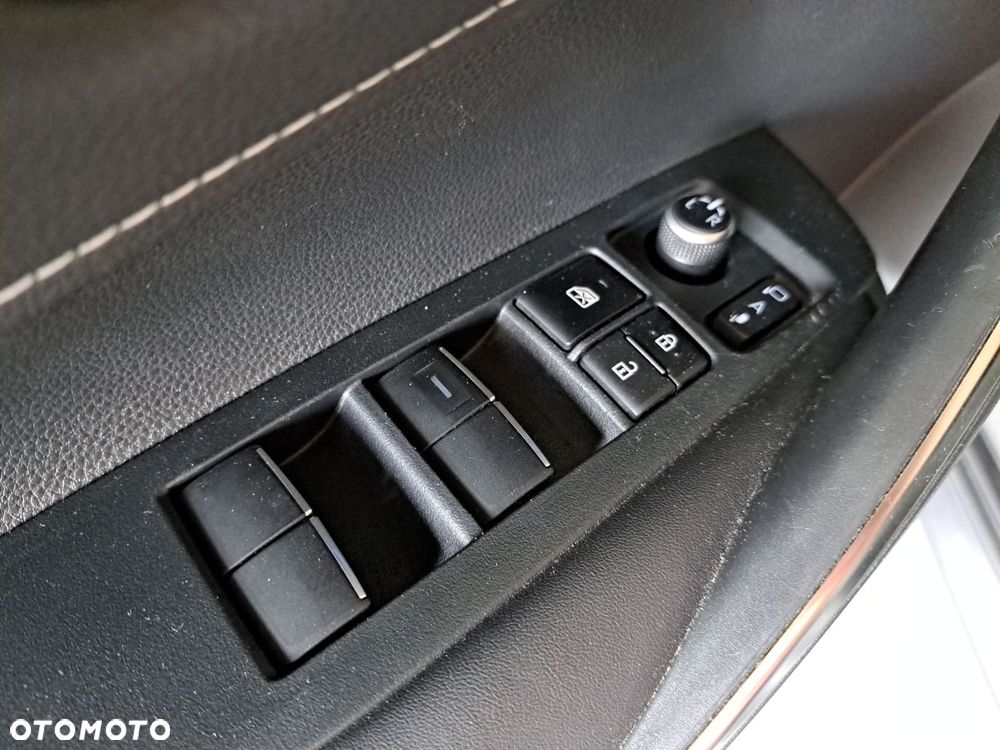 Toyota Corolla 1.8 Hybrid Style - 35