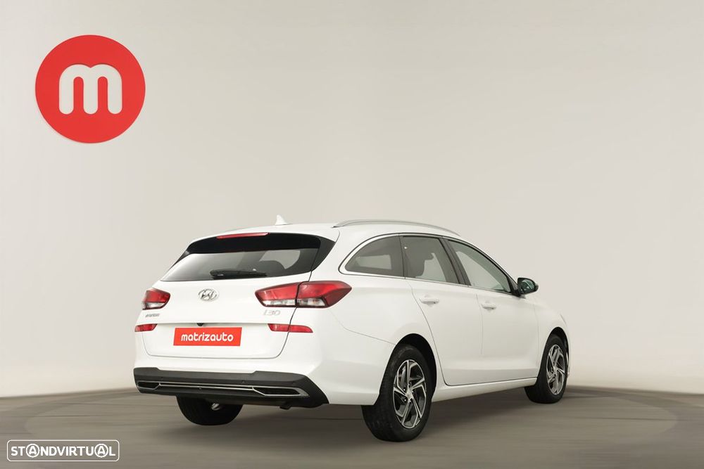 Hyundai i30 SW 1.0 T-GDi Style Plus DCT - 4