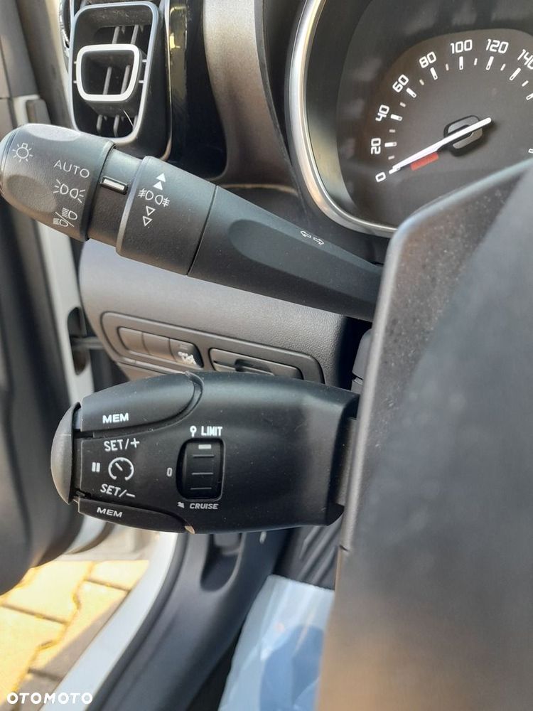 Citroën C3 Aircross 1.2 PureTech GPF Live S&S - 19