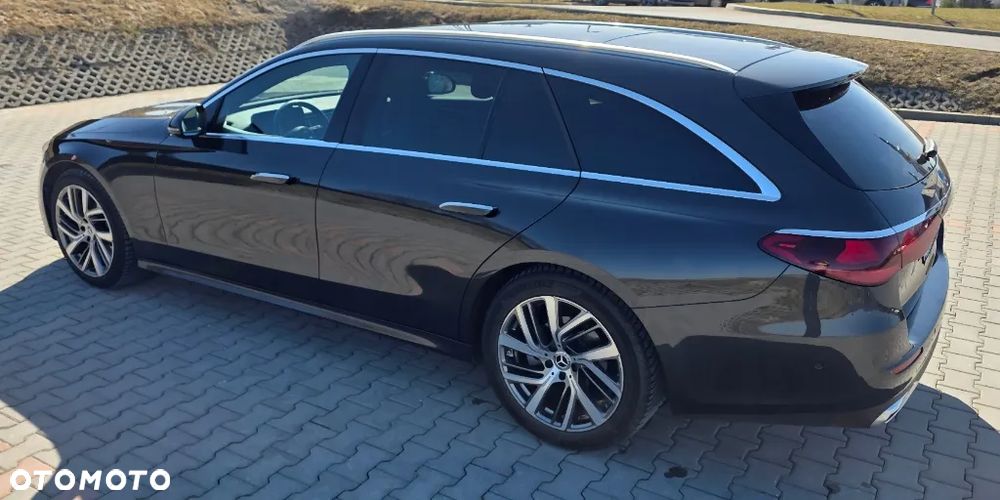 Mercedes-Benz Klasa E 200 4Matic 9G-TRONIC Edition AVANTGARDE - 5