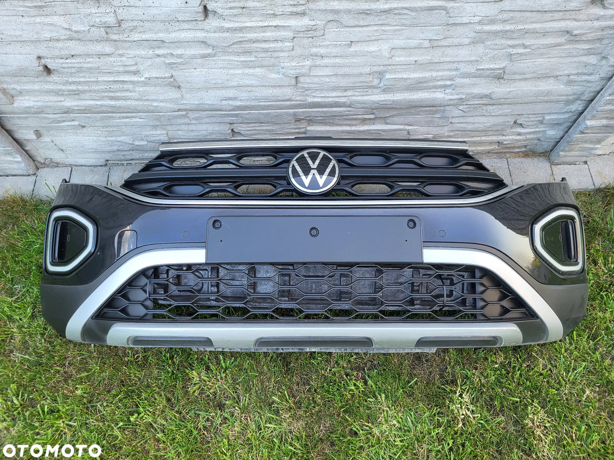 VW T-ROC LIFT LC9X 6-PDC RADAR ZDERZAK PRZEDNI KOMPLETNY - 2