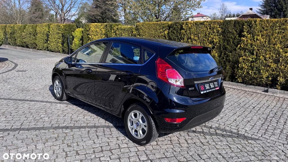 Ford Fiesta 1.6 TDCi Titanium - 21