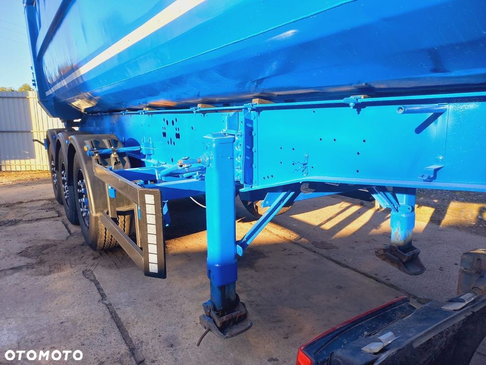 Schmitz Cargobull SGF S3 - 10