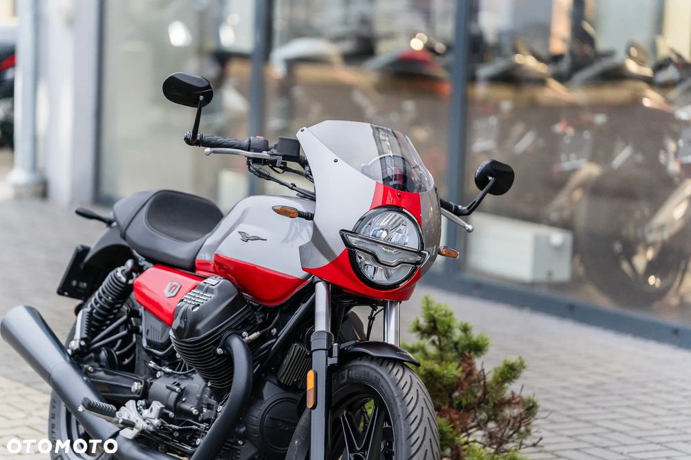 Moto Guzzi V7 - 5