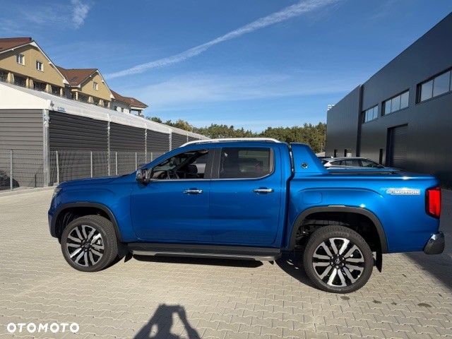 Volkswagen Amarok - 8