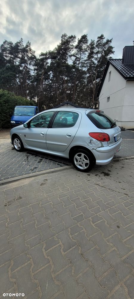 Peugeot 206 75 JBL - 5