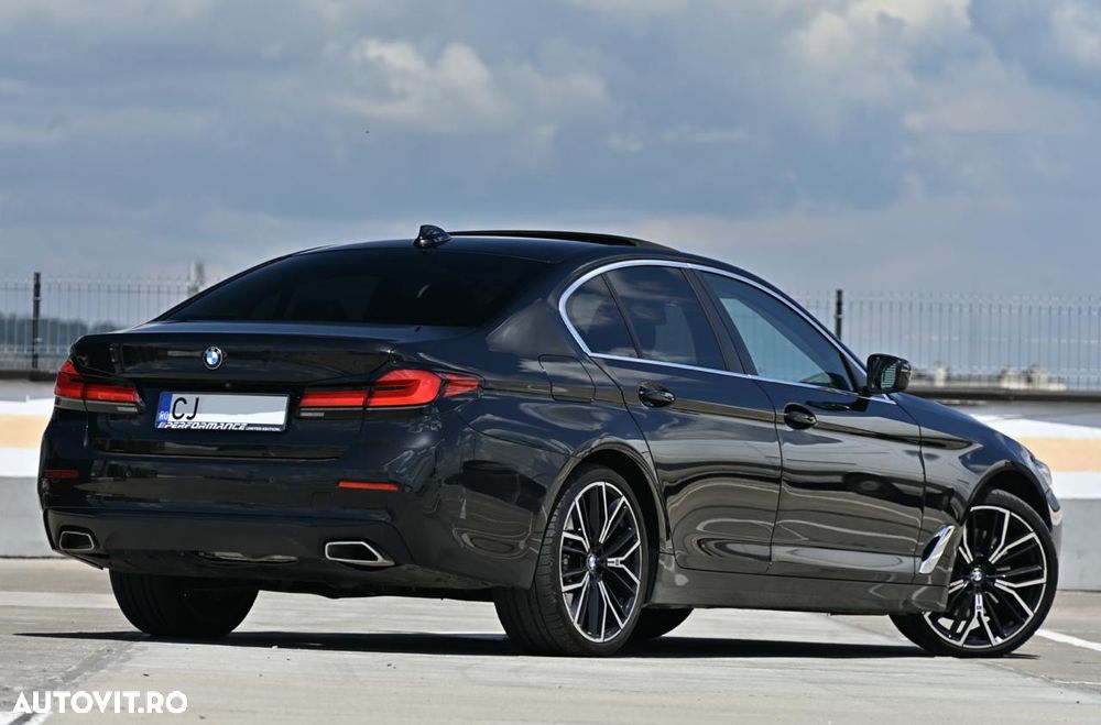 BMW Seria 5 530d xDrive AT MHEV - 7