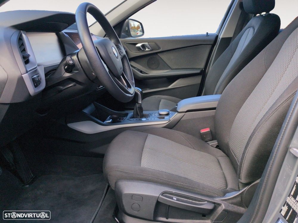 BMW 116 d Pack Desportivo M Auto - 9