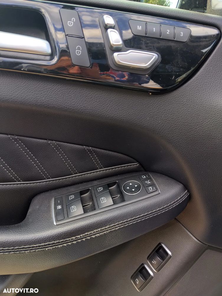 Mercedes-Benz GLS - 12