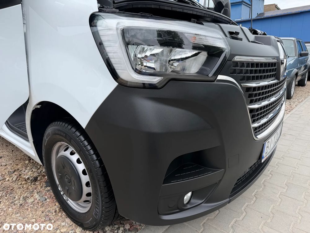 Renault MASTER L3H2 MAXI MOCNY SILNIK 2.3DCI Rozrząd na ŁAŃCUCHU, Pełna zabudowa paki, Zawiasy drzwi tył 180' DMC3.5t Duża ładowność 1302Kg, Homologacja VAT-1, Parktroniki, Minibar, Stolik EasyLife, Lustro WideView, Oświetlenie LED, Tempomat, Halogeny, Pakiet Chrom Design, Szare wnętrze, SERWIS ASO RENAULT!! - 27
