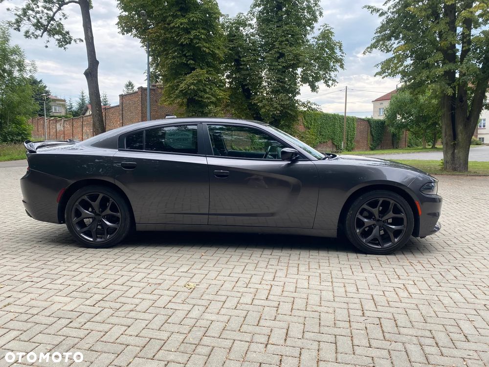 Dodge Charger 3.6 GT - 4