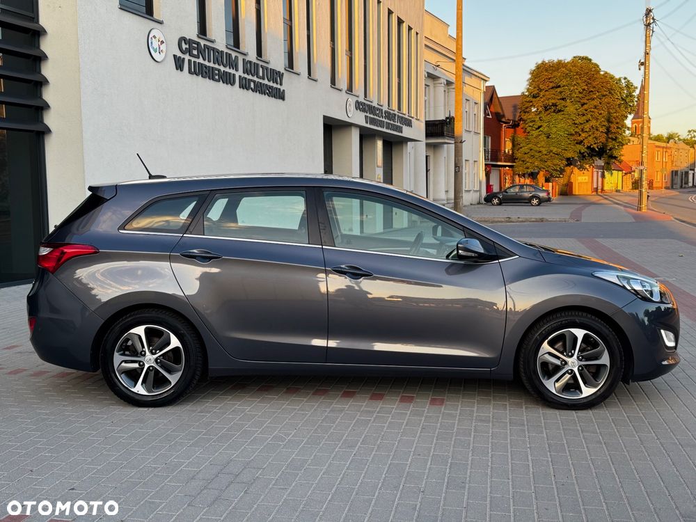 Hyundai i30 1.4 Passion Plus - 18