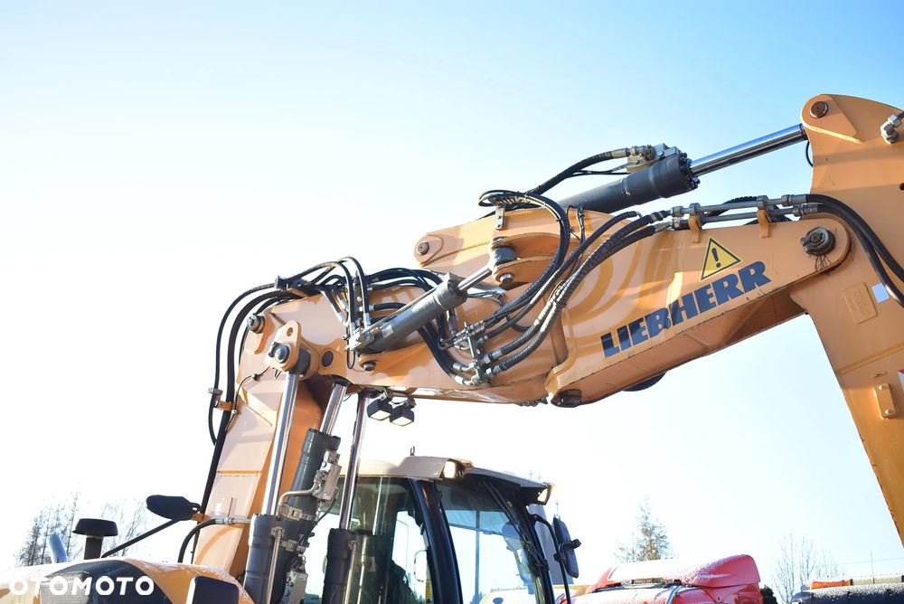 Liebherr A 914 Compact /16.5T. / Ramię 3x łamane/ Bez AdBlue/ Kamera/ Sprowadzona z Niemiec/ Stan wzorowy ! - 8