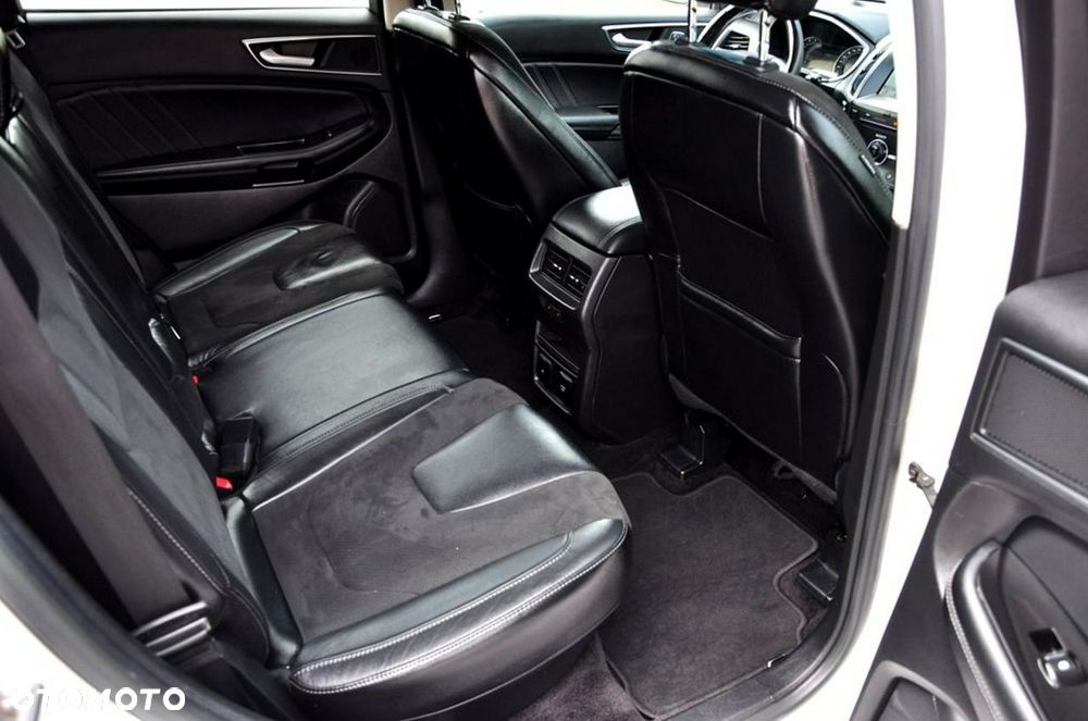 Ford Edge 2.0 TDCi Bi-Turbo 4x4 Sport - 28