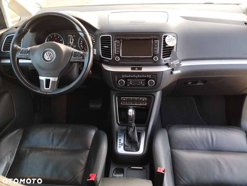 Volkswagen Sharan 2.0 TSI DSG Highline - 20