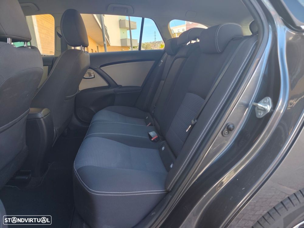 Toyota Avensis Touring Sports 1.6 D-4D Exclusive - 7