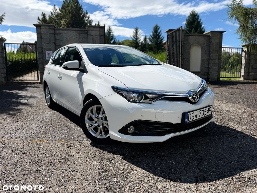 Toyota Auris 1.2 Turbo Comfort - 4