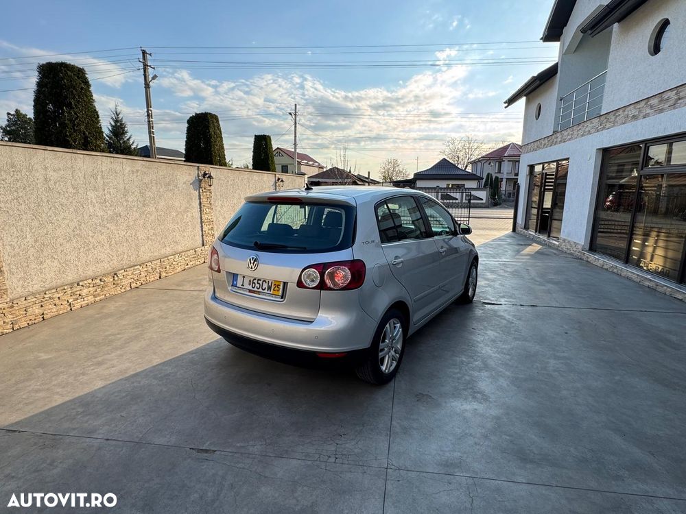 Volkswagen Golf Plus 1.9 TDI DSG Tour - 5