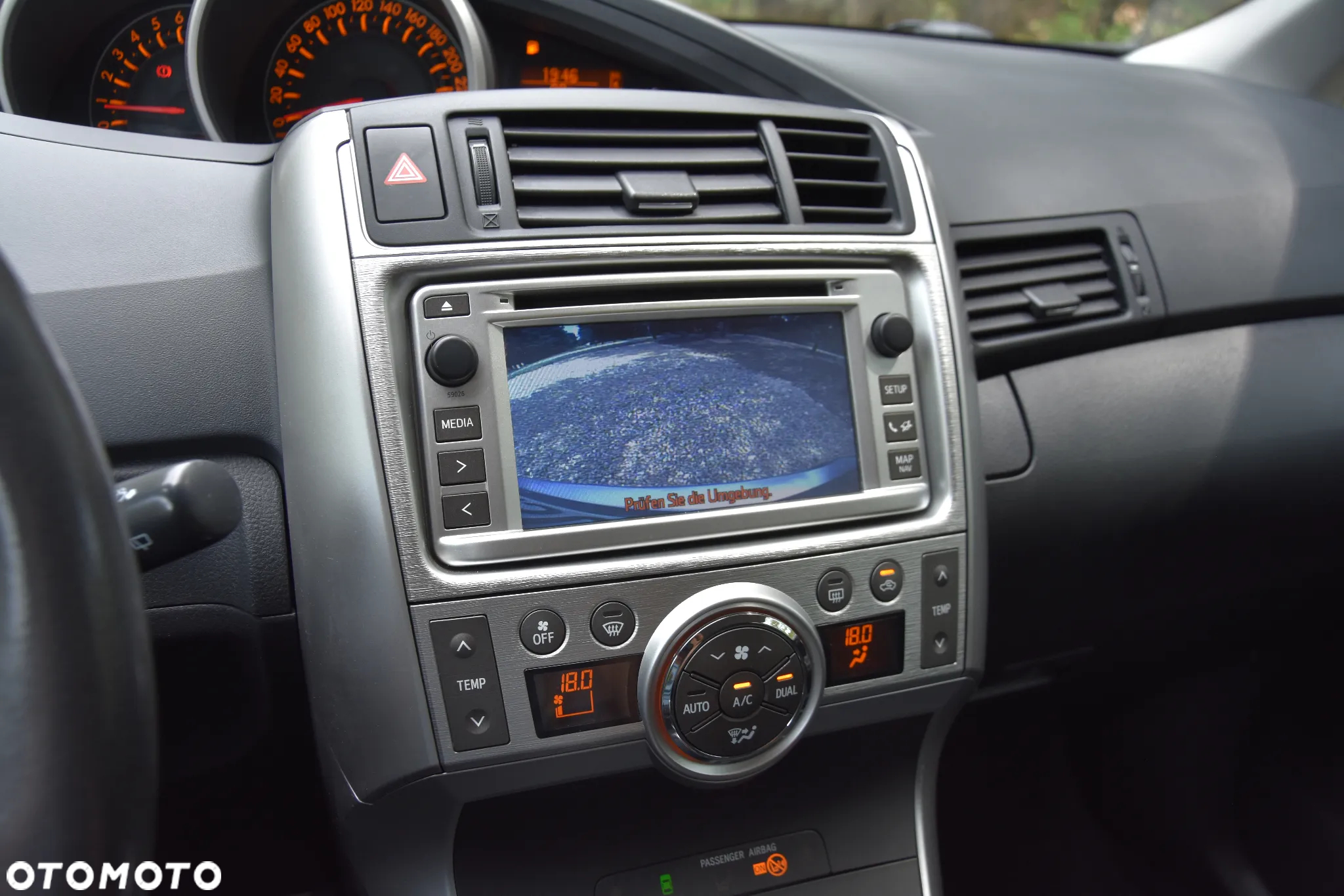 Toyota Verso 1.8 7-Sitzer Executive - 18