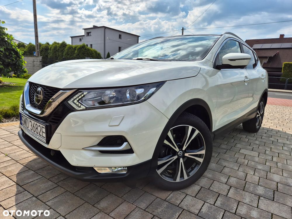 Nissan Qashqai 1.3 DIG-T N-Connecta - 23