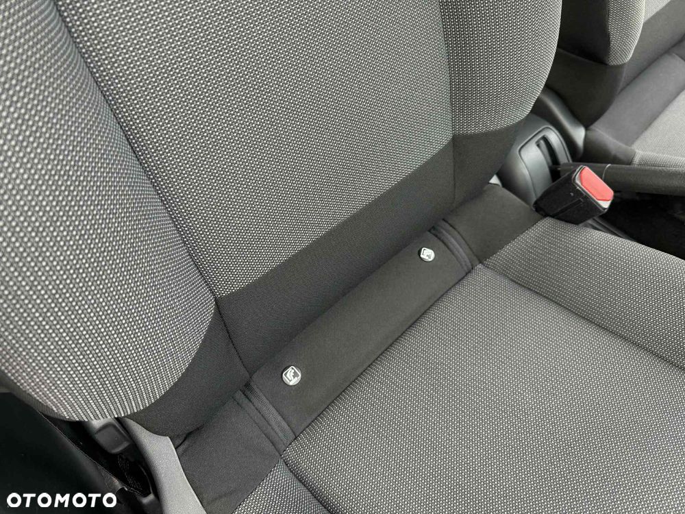 Citroën C3 1.6 BlueHDi Shine S&S - 32