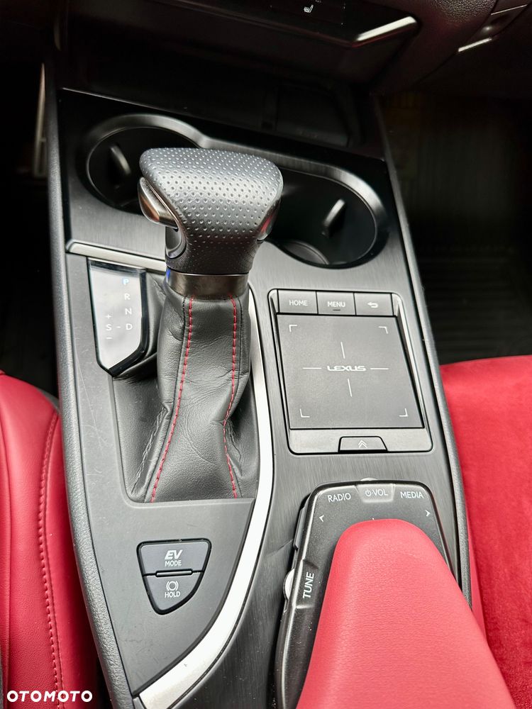 Lexus UX 250h Prestige 2WD - 30