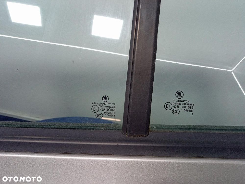 SKODA FABIA II 5J LIFT 10- KOMBI DRZWI TYŁ LEWE LF8H - 9