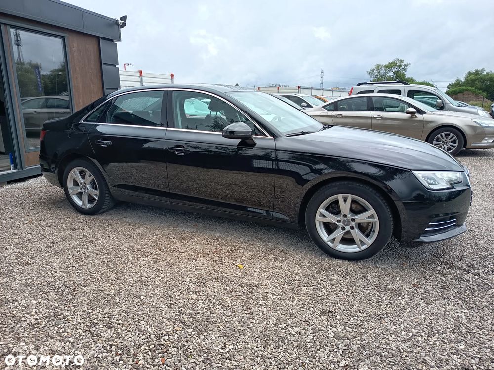 Audi A4 Limousine 1.4 TFSI S tronic sport - 11