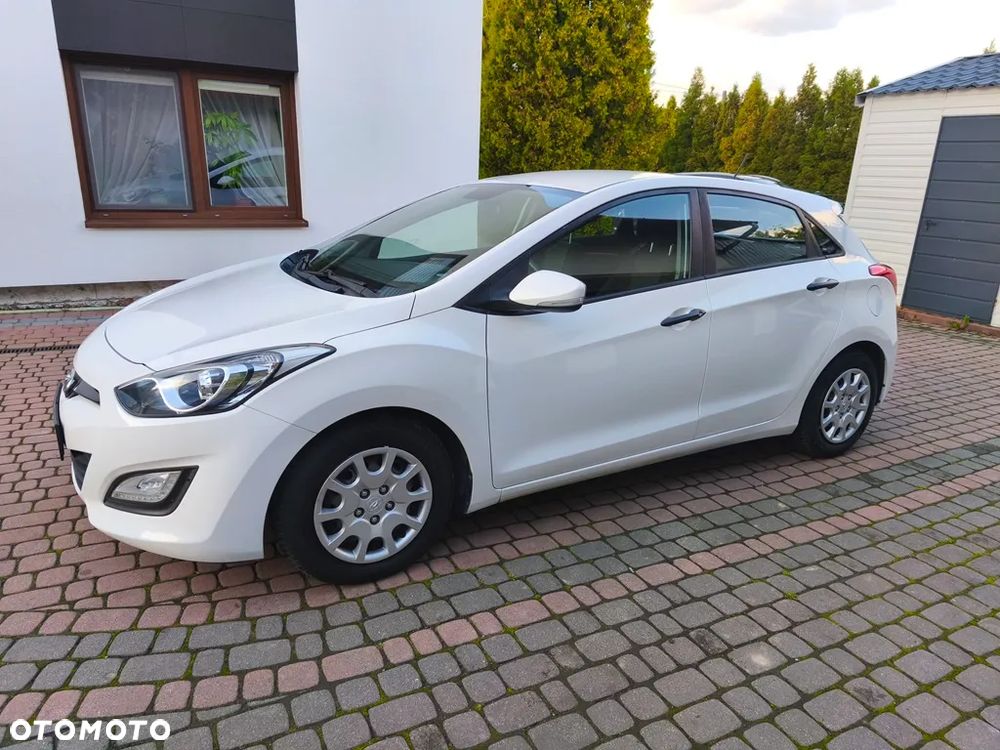Hyundai i30 1.4 Trend - 18