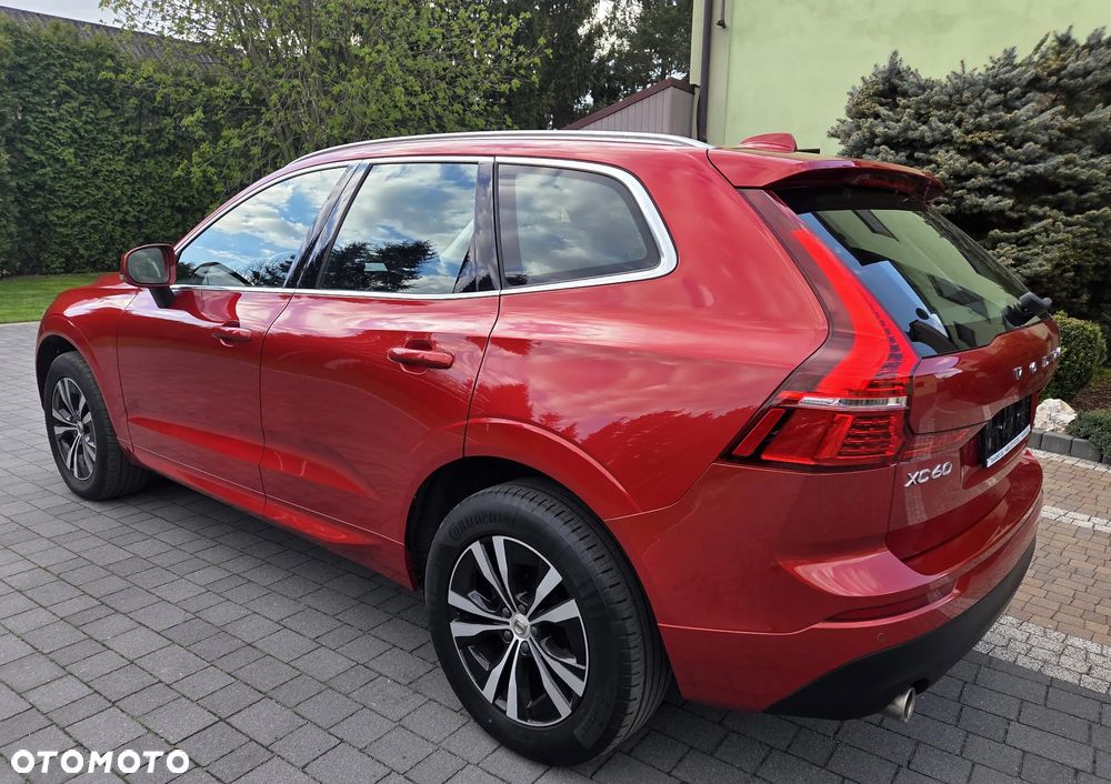 Volvo XC 60 D4 Momentum Pro - 8