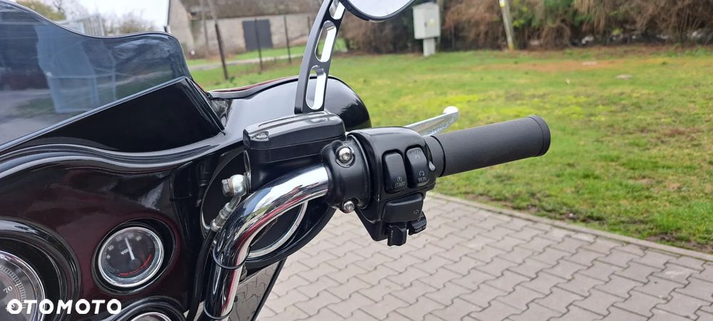 Harley-Davidson Touring Electra Glide - 21