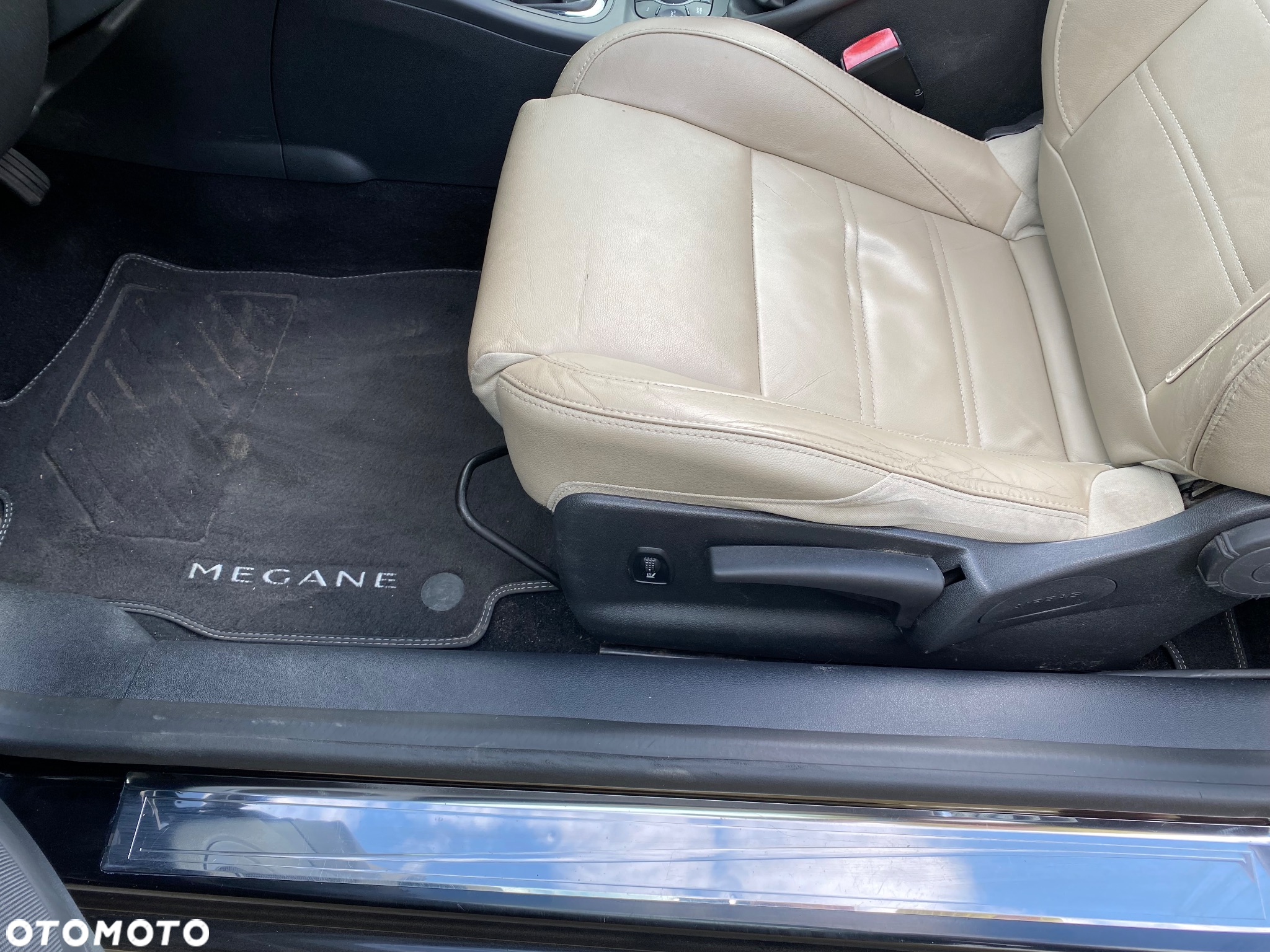 Renault Megane TCe 130 Coupe-Cabriolet Luxe - 16