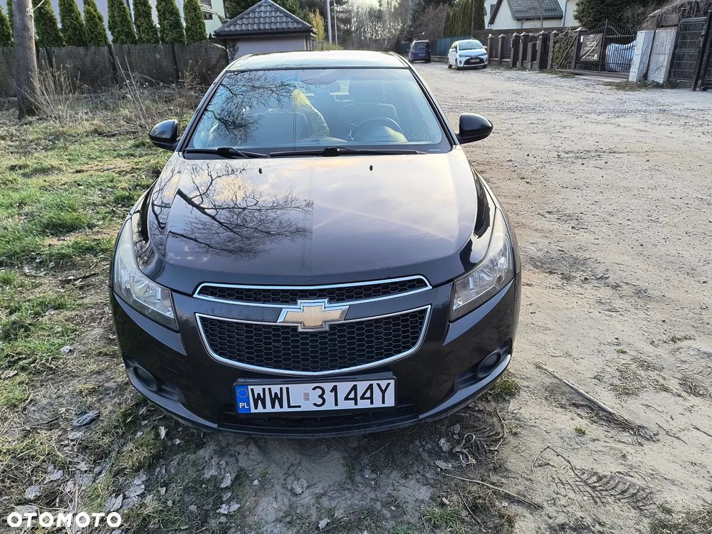Chevrolet Cruze 1.8 LS - 22