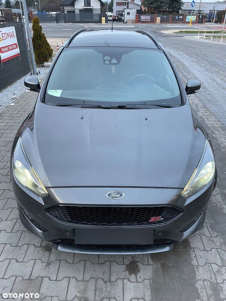 Ford Focus 1.5 EcoBoost ST-Line Black ASS - 1