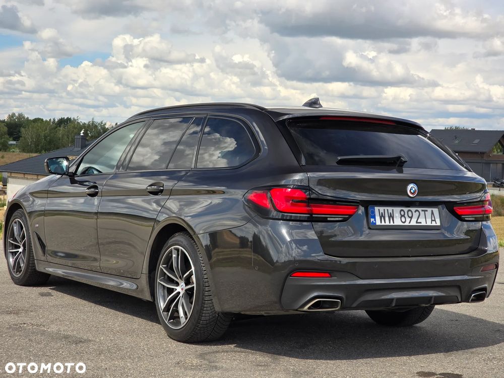 BMW Seria 5 530d xDrive mHEV M Sport sport - 4