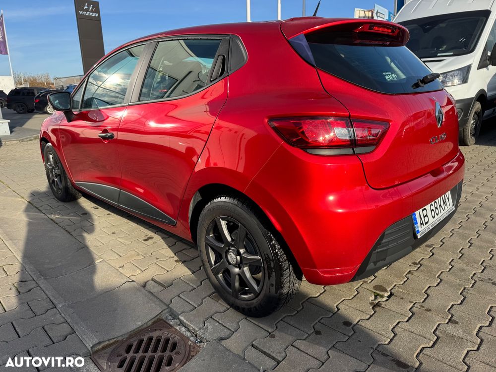 Renault Clio IV 1.2 Life - 4