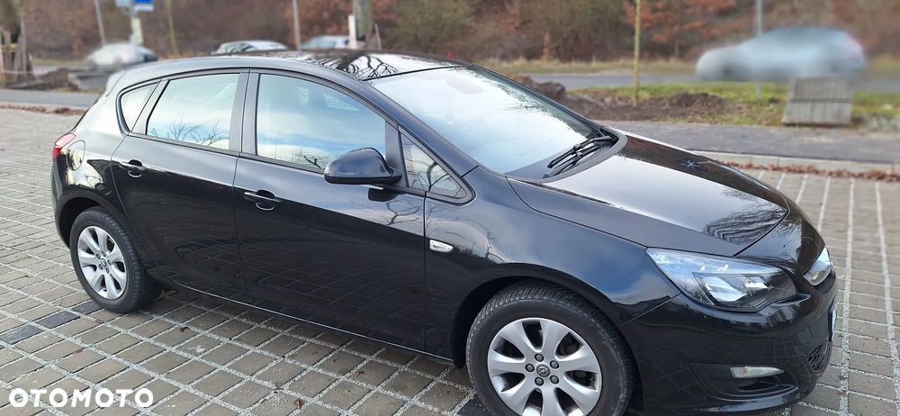 Opel Astra 1.4 Enjoy - 2