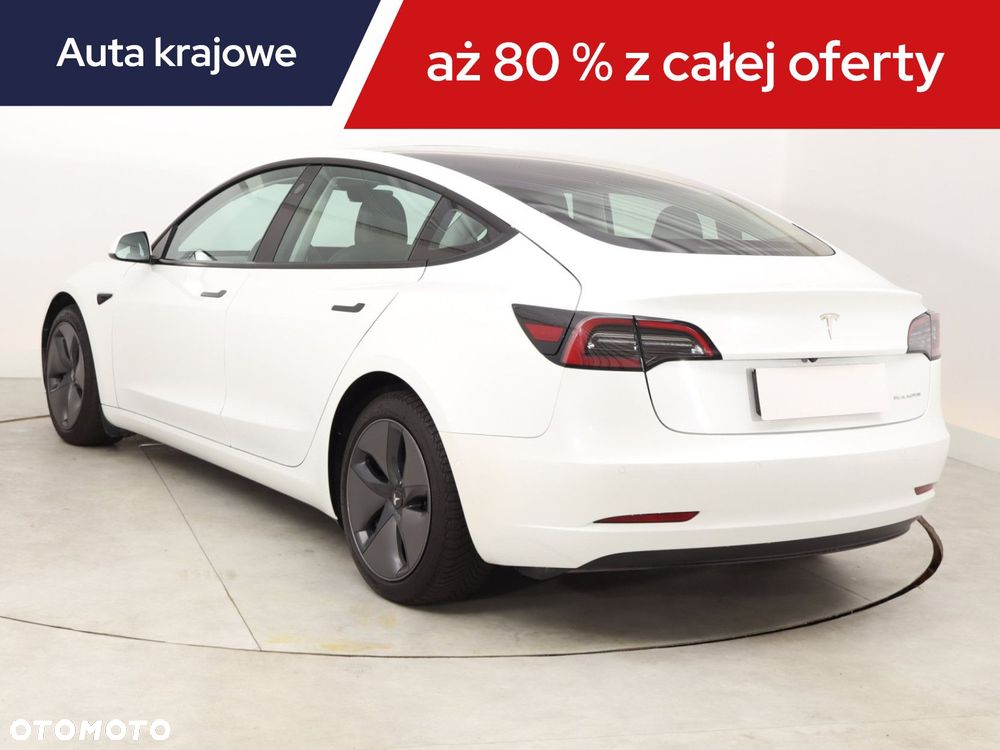 Tesla Model 3 - 6