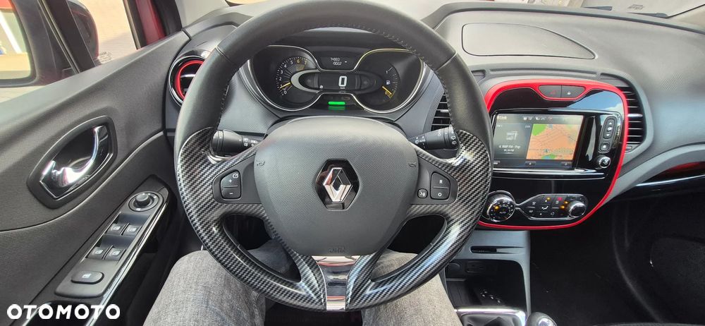 Renault Captur 0.9 Energy TCe Helly Hansen - 18