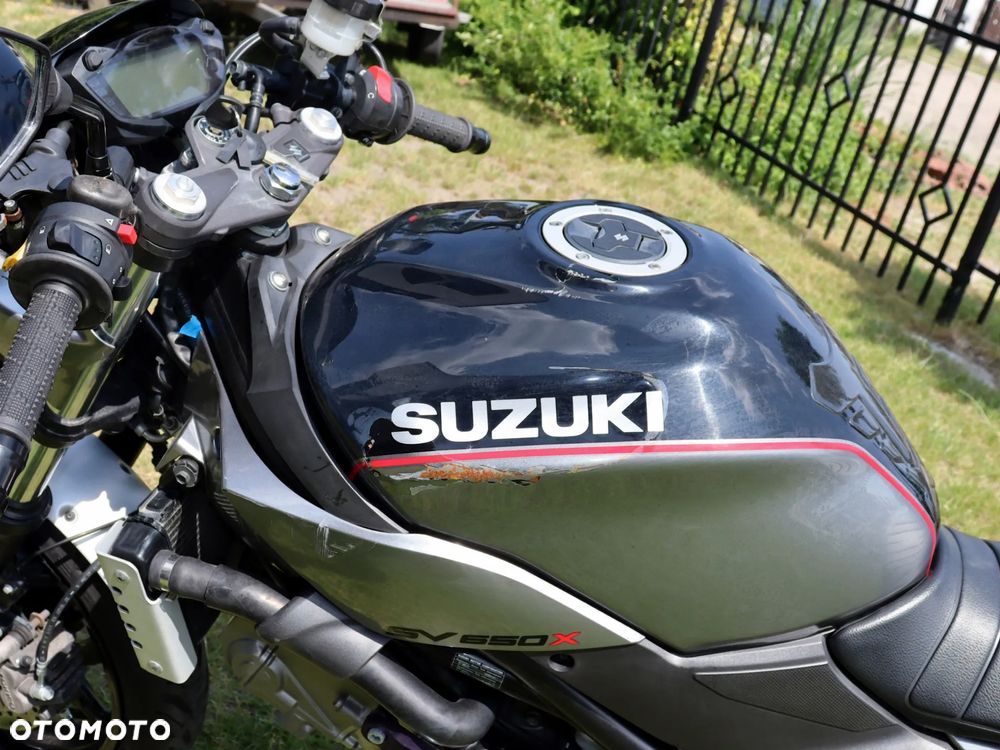 Suzuki SV - 11